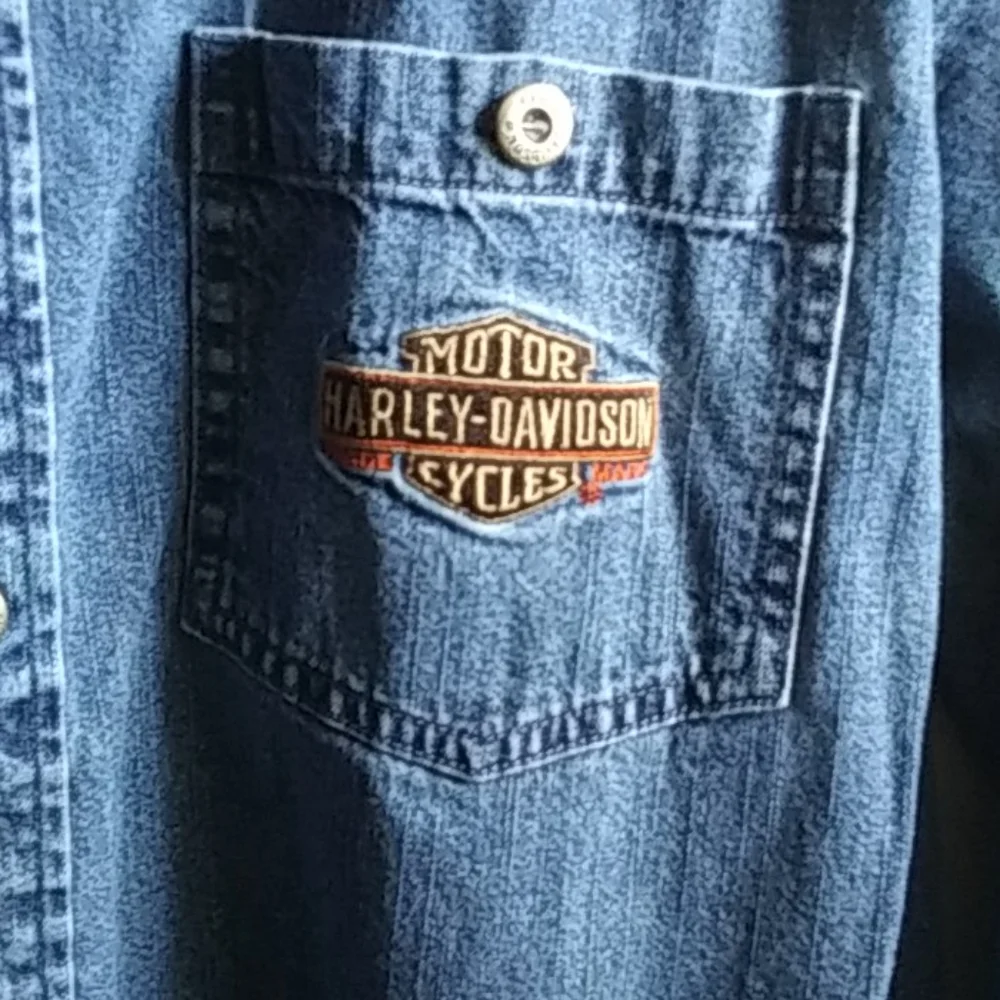Harley Davidson Denim Shirt - Picture 2 of 12